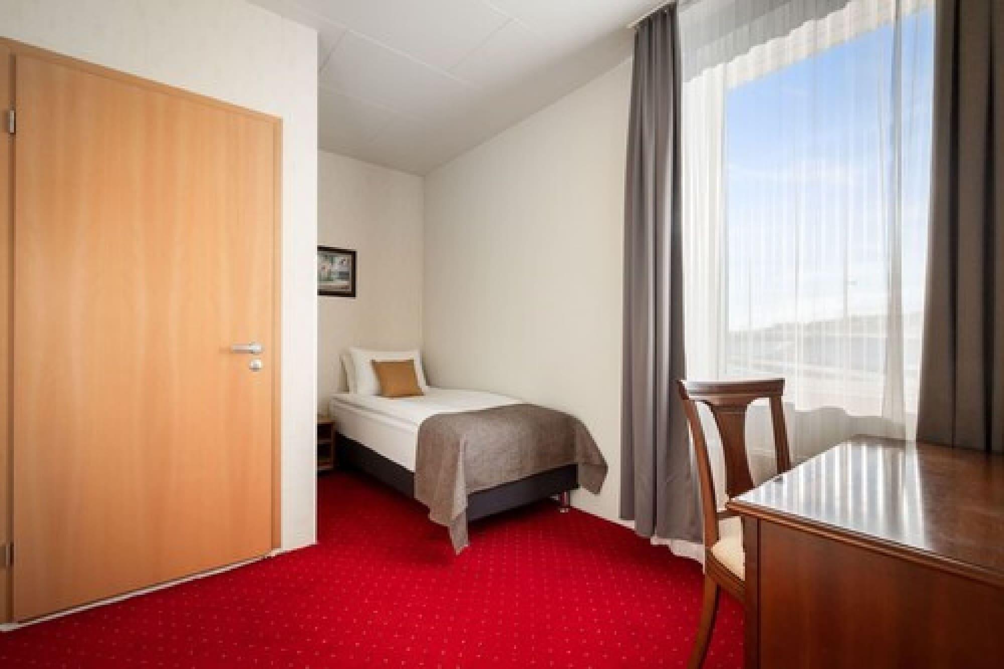 Hotel Smari Kópavogur Dış mekan fotoğraf