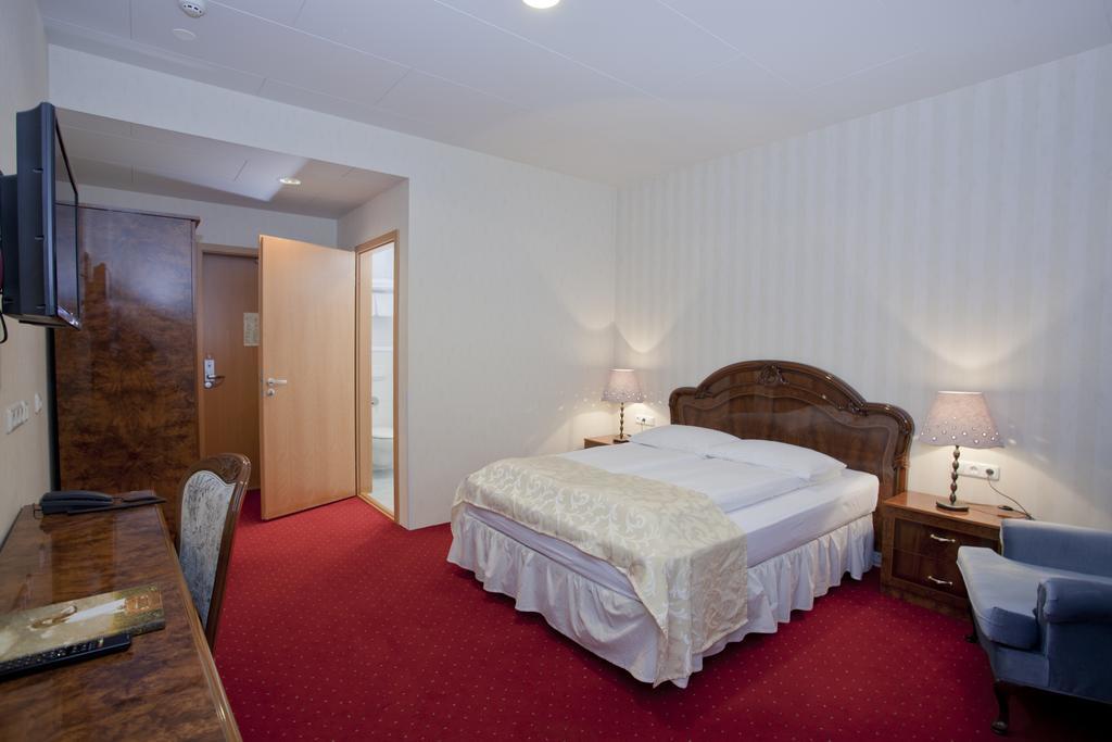 Hotel Smari Kópavogur Oda fotoğraf